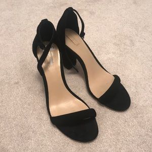 Aldo 6.5 strappy black heels